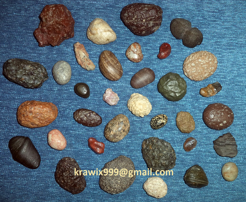 Необычные камни, найденные в саркофаге